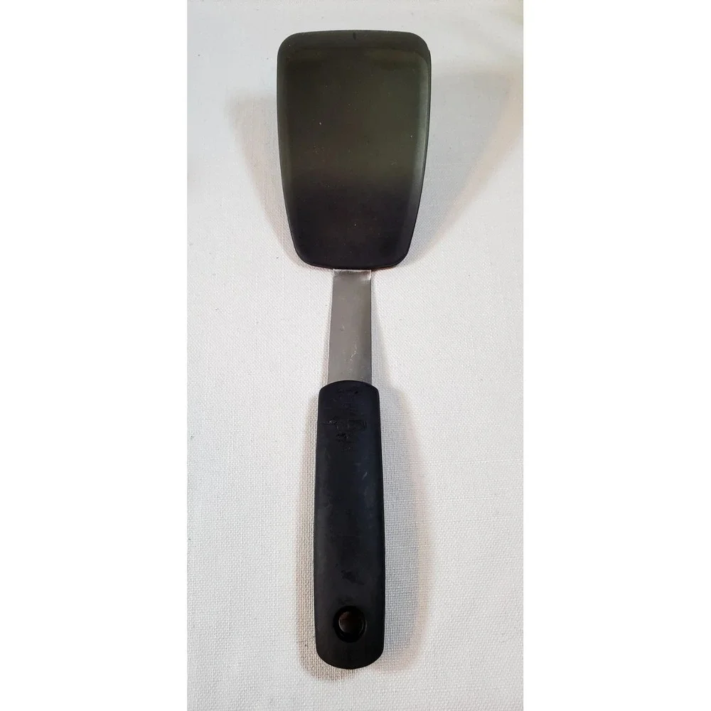 Classic Black Rubber Spatula Heat Resistant‎ 600°F Stainless Steel